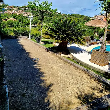 Βίλα Avec Piscine Et Mini-golf *