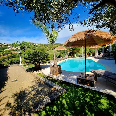 Avec Piscine Et Mini-golf Villa *