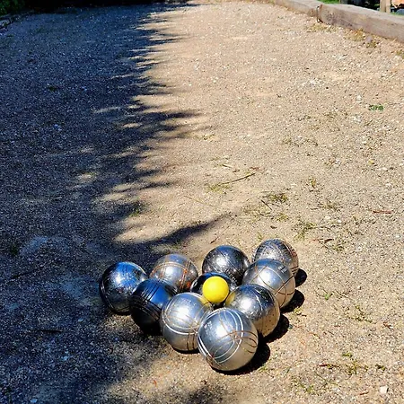 Avec Piscine Et Mini-golf Βίλα